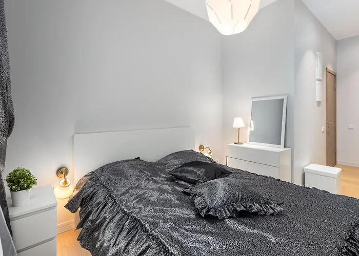 Park Residence Studio